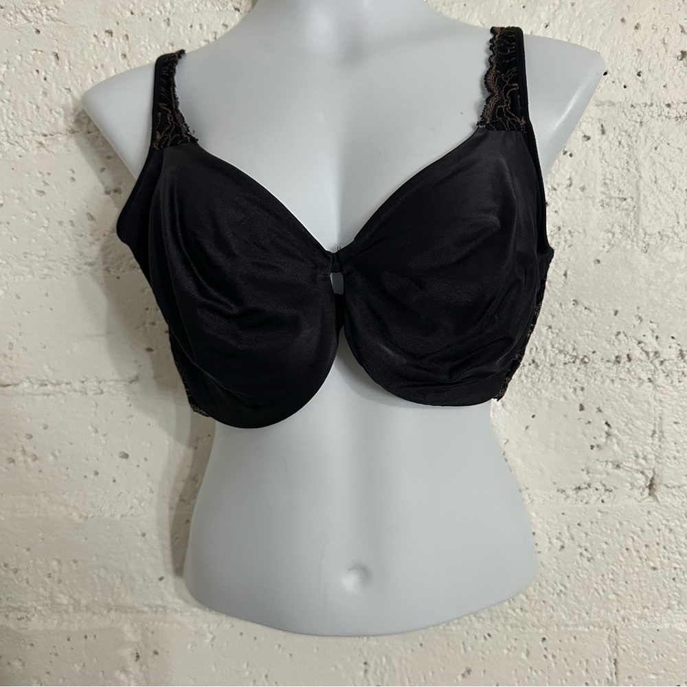 Lilyette Bra 40DD Black Underwire Lightly Lined Lace Keyhole Minimizer BQ9